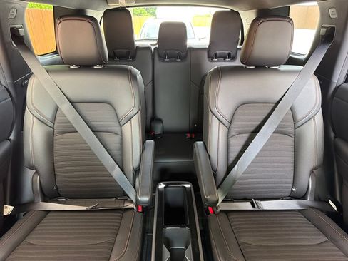 Used 2024 Nissan Pathfinder Rock Creek AWD/4WD image 4