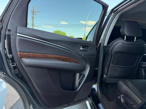 Used 2017 Acura MDX SH-AWD w/ Technology Package image 35