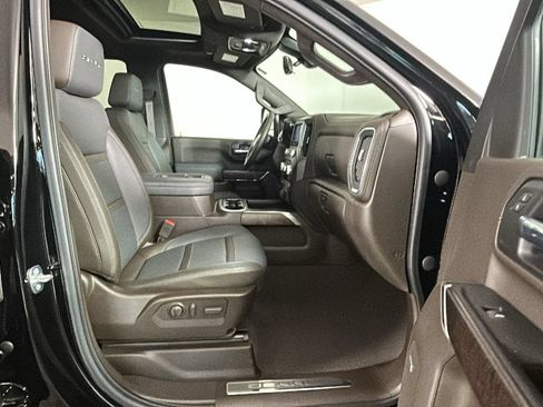 Used 2020 GMC Sierra 3500 Denali w/ Denali Ultimate Package AWD/4WD image 35