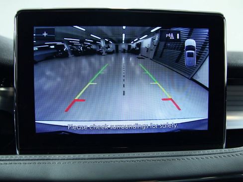 Used 2022 Lincoln Corsair AWD w/ Equipment Group 101A image 10