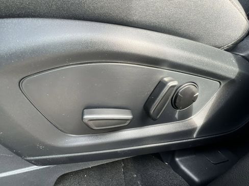 New 2026 Ford Explorer Active image 14