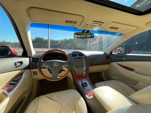 Used 2010 Lexus ES 350 image 32