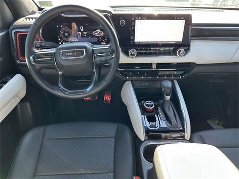 Used 2024 GMC Canyon AT4X image 8