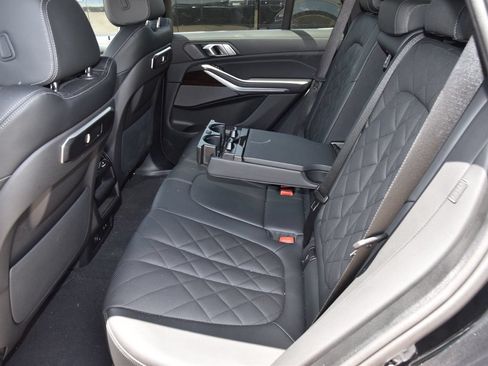 Used 2026 BMW X5 sDrive40i RWD image 12