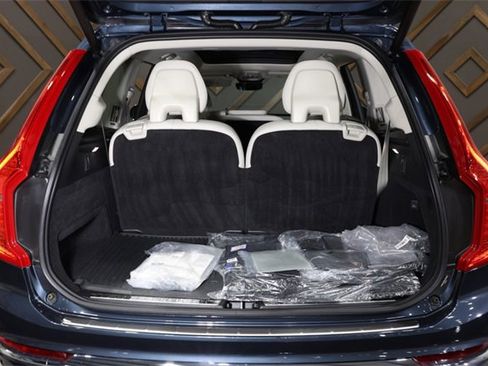 Used 2025 Volvo XC90 B6 Plus w/ Protection Package Premier image 37