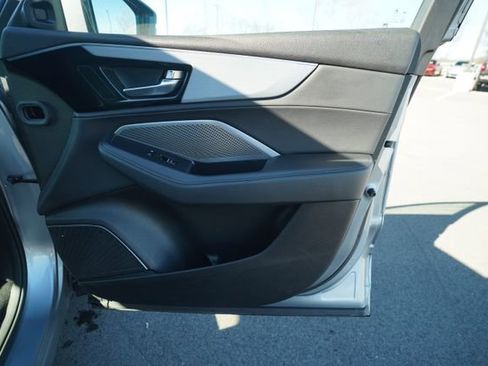 Used 2023 Acura MDX SH-AWD image 22