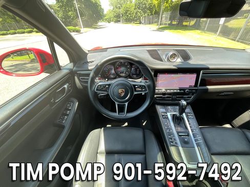Used 2020 Porsche Macan w/ Premium Package Plus AWD/4WD image 20