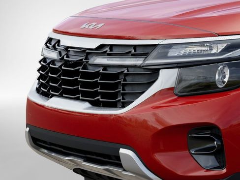 New 2026 Kia Seltos S image 12