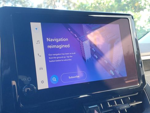 Used 2024 Toyota Corolla LE image 25