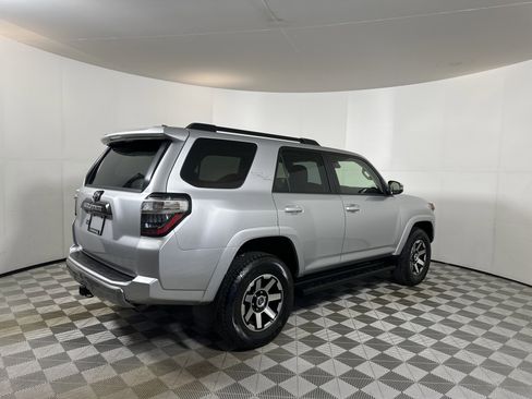 Used 2022 Toyota 4Runner TRD Off-Road Premium image 7