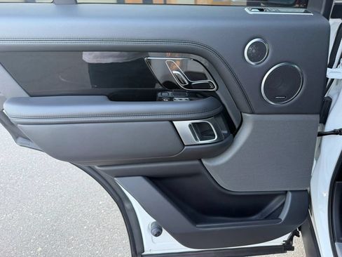 Used 2019 Land Rover Range Rover HSE AWD/4WD image 11