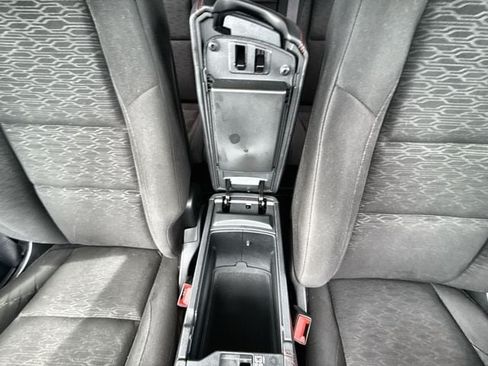 Used 2025 Dodge Durango GT AWD/4WD image 21