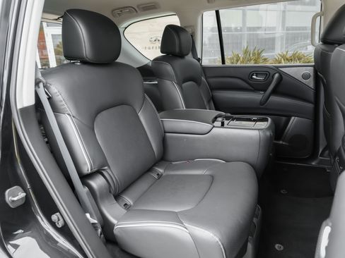 Certified 2023 INFINITI QX80 Premium Select w/ Cargo Package AWD/4WD image 37