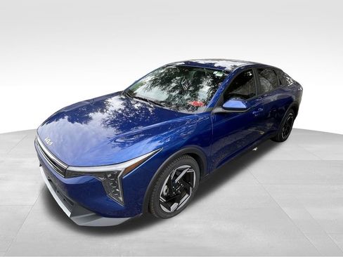 Certified 2025 Kia K4 EX image 4