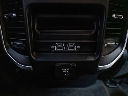 Used 2021 RAM 1500 Big Horn AWD/4WD image 38