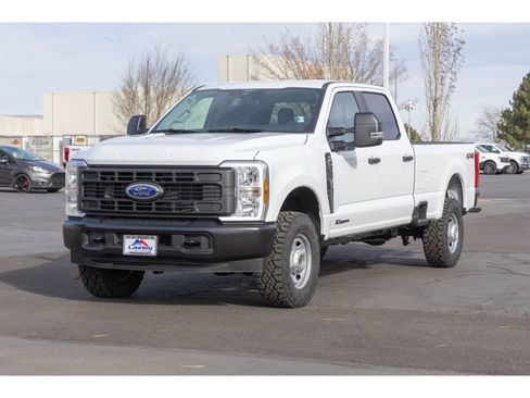 New 2026 Ford F350 XL w/ XL Off-Road Package AWD/4WD image 7