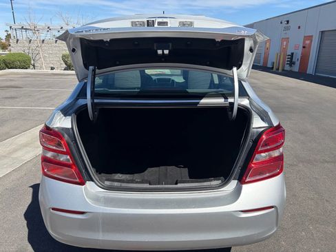 Used 2017 Chevrolet Sonic LT FWD image 6
