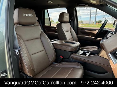 Used 2024 Chevrolet Tahoe High Country RWD image 41