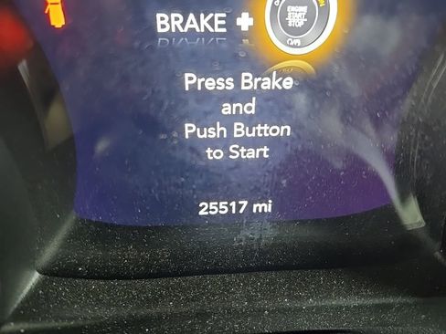 Used 2023 Jeep Wrangler Altitude image 13