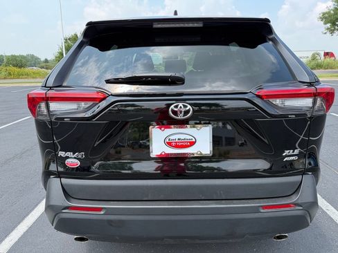 Certified 2025 Toyota RAV4 XLE AWD/4WD image 4