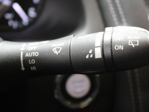 Used 2018 INFINITI QX80 4WD w/ Driver Assistance Package image 21