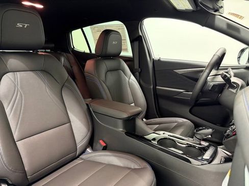 New 2026 Buick Envista Sport Touring w/ Convenience I Package FWD image 29