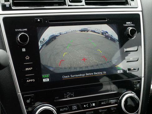 Used 2018 Subaru Outback 2.5i Touring AWD/4WD image 31