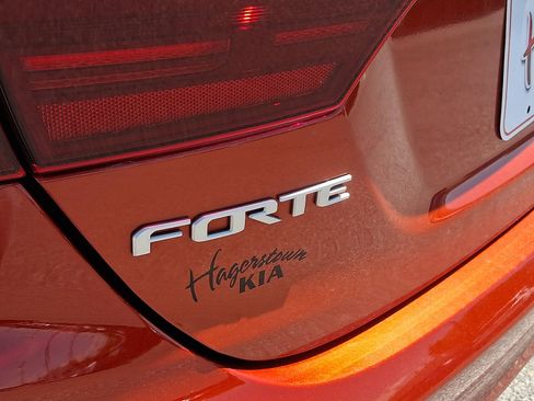 Certified 2023 Kia Forte GT-Line FWD image 32
