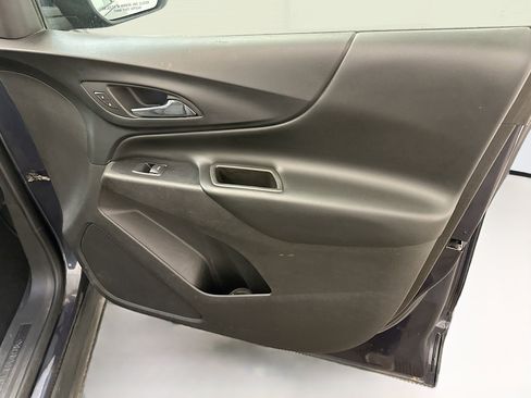 Used 2018 Chevrolet Equinox LT AWD/4WD image 33
