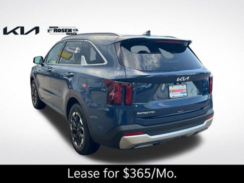 New 2026 Kia Sorento S FWD image 3