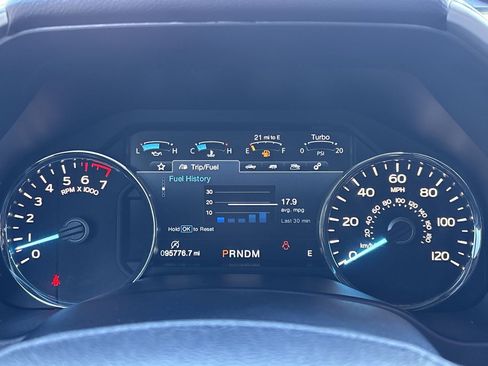 Used 2019 Ford F150 Lariat w/ Equipment Group 502A Luxury AWD/4WD image 31