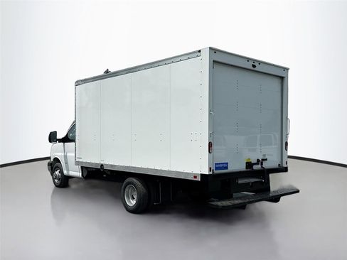 New 2024 Chevrolet Express 3500 w/ Power Convenience Package RWD image 5