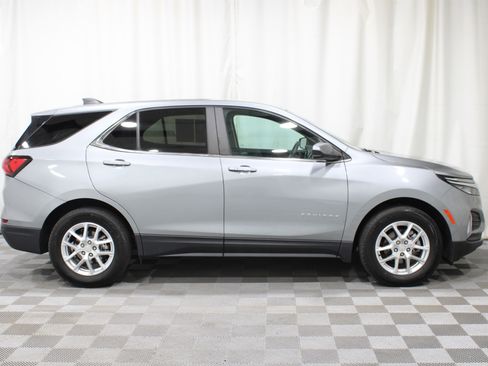 Used 2023 Chevrolet Equinox LT w/ LPO, Floor Liner Package image 28