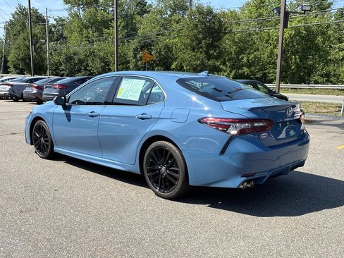 Used 2024 Toyota Camry XSE FWD image 5
