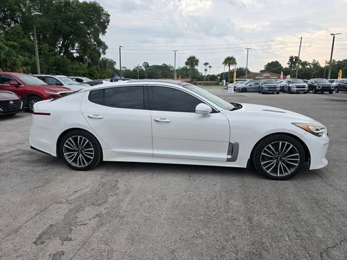 Used 2019 Kia Stinger Premium RWD image 3