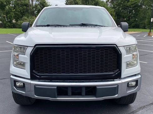 Used 2016 Ford F150 XLT RWD image 2