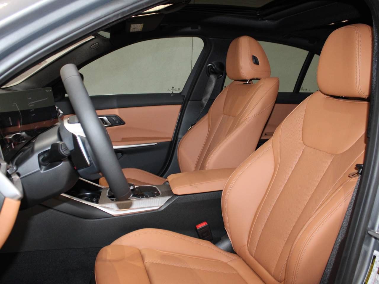 Used 2026 BMW 330i Sedan RWD image 13