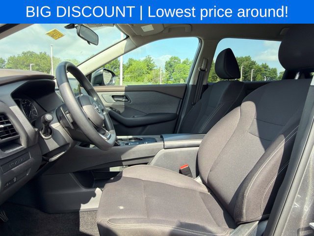 Used 2023 Nissan Rogue S FWD image 19