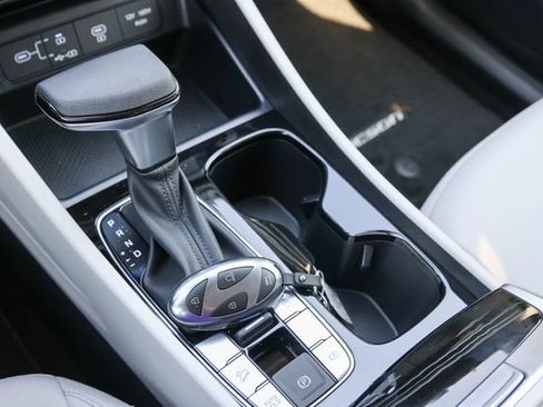 New 2026 Hyundai Tucson SEL FWD image 17