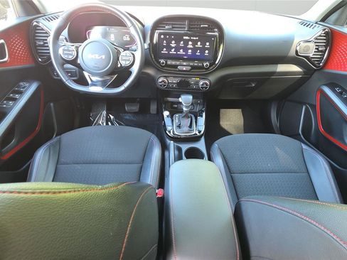 Used 2024 Kia Soul GT-Line FWD image 23