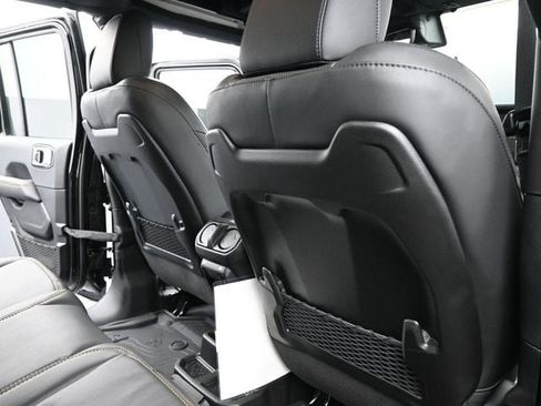 New 2025 Jeep Wrangler Unlimited Rubicon 392 image 18