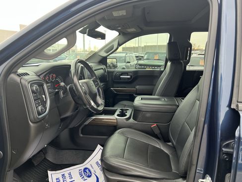 Used 2021 Chevrolet Silverado 1500 LT Trail Boss w/ Convenience Package II image 18