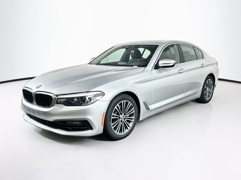 Used 2018 BMW 530i RWD image 3