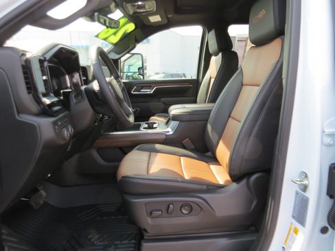 New 2026 Chevrolet Silverado 2500 High Country w/ Technology Package image 17