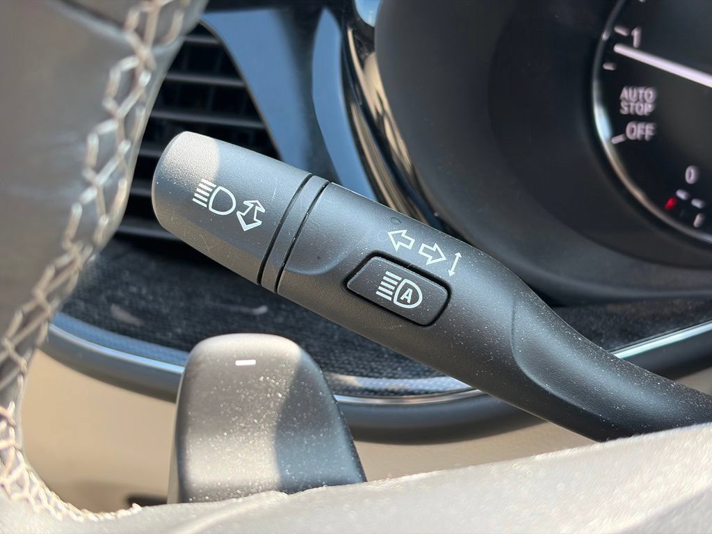 Used 2023 Buick Envision Preferred AWD/4WD image 26
