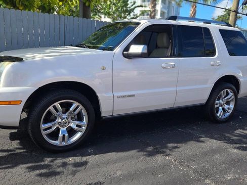 Used 2010 Mercury Mountaineer Premier RWD image 16