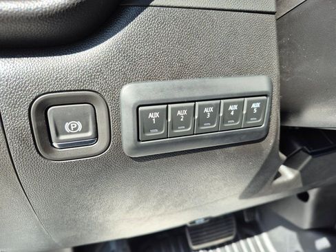 New 2025 Chevrolet Silverado 2500 W/T w/ WT Convenience Package image 16