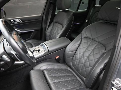 Used 2025 BMW X5 xDrive40i image 11