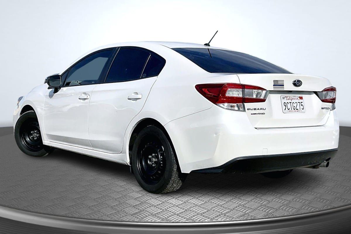 Used 2022 Subaru Impreza 2.0i AWD/4WD image 2