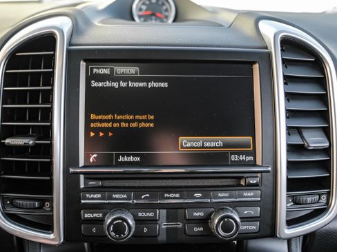 Used 2014 Porsche Cayenne image 28